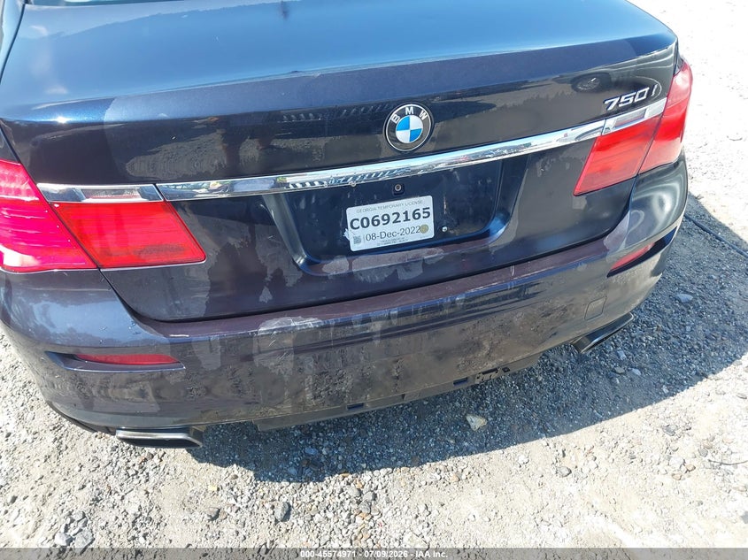 2011 BMW 7 series VIN WBAKC6C52BC395369 IAAI salvage auction — NORMAL WEAR, Repossession Paperwork (Georgia), sold $1,225 on 2026-08-04 (photo 6)