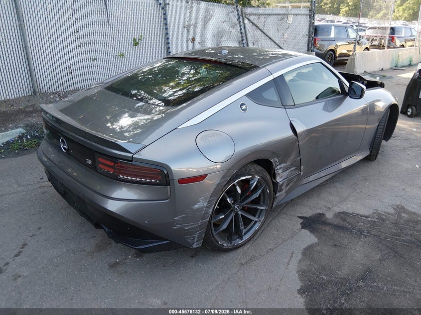 2024 Nissan Z VIN JN1BZ4BH5RM365596 IAAI salvage auction — FRONT & REAR, Mv-907A (New York), sold $13,300 on 2026-07-28 (photo 4)