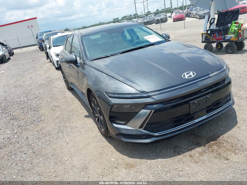 2025 Hyundai Sonata VIN KMHL64JA0SA471522 IAAI salvage auction — NORMAL WEAR, Salvage Title, sold $14,000 on 2026-07-14 (photo 1)