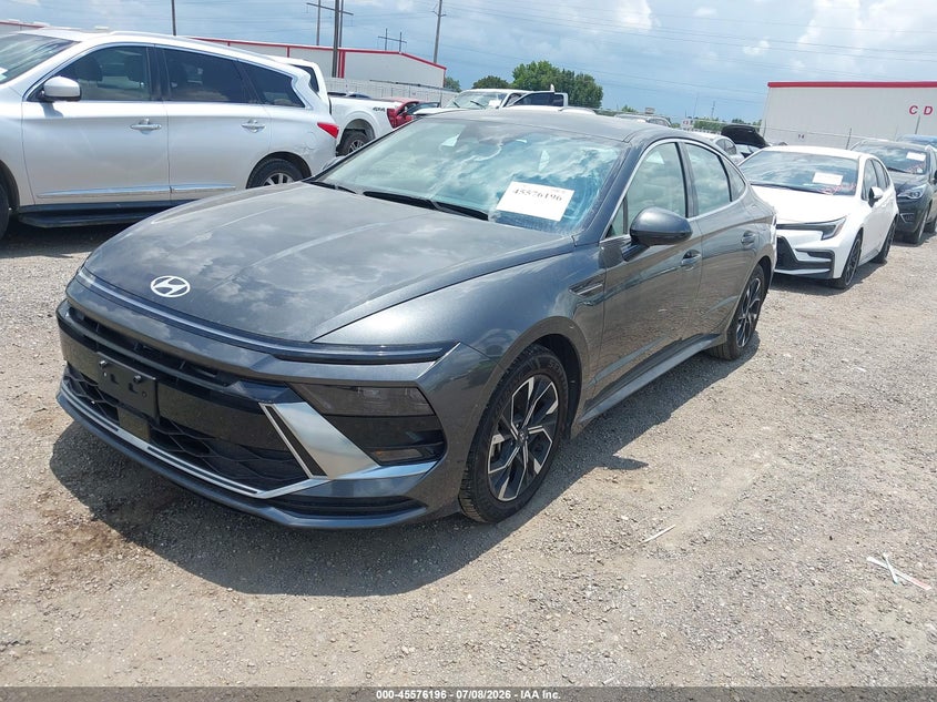 2025 Hyundai Sonata VIN KMHL64JA0SA471522 IAAI salvage auction — NORMAL WEAR, Salvage Title, sold $14,000 on 2026-07-14 (photo 2)