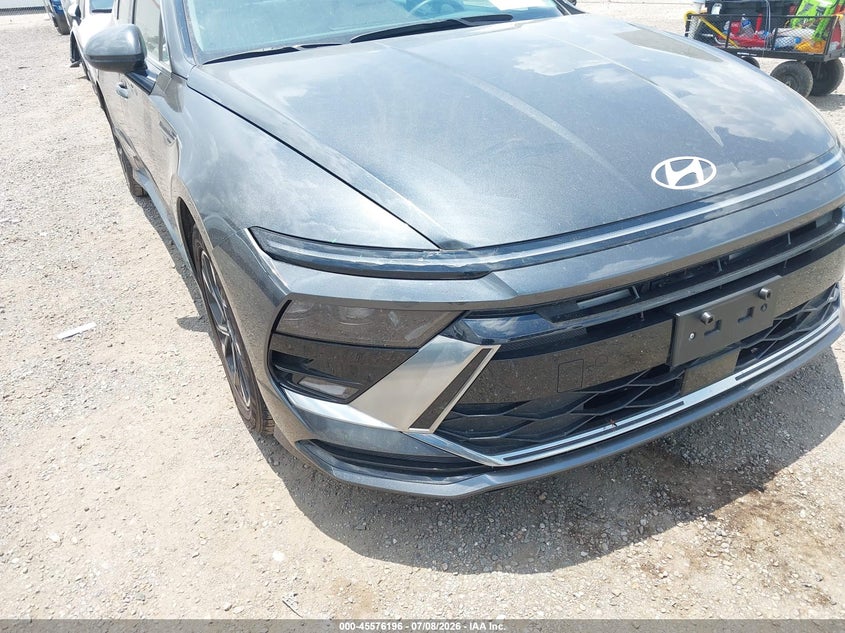 2025 Hyundai Sonata VIN KMHL64JA0SA471522 IAAI salvage auction — NORMAL WEAR, Salvage Title, sold $14,000 on 2026-07-14 (photo 6)