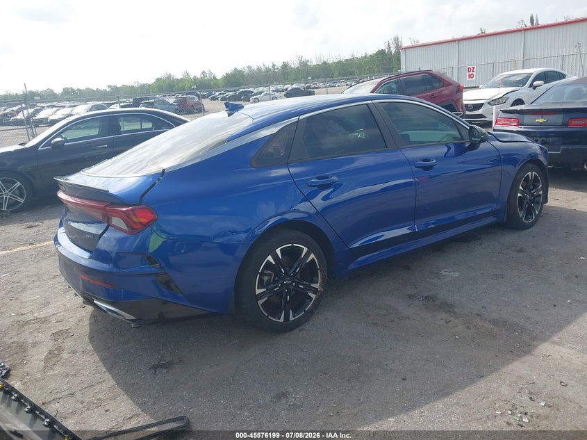 2022 Kia K5 VIN 5XXG64J20NG142620 IAAI salvage auction — SIDE, Certificate Of Destruction (Florida), sold $1,450 on 2026-07-29 (photo 4)