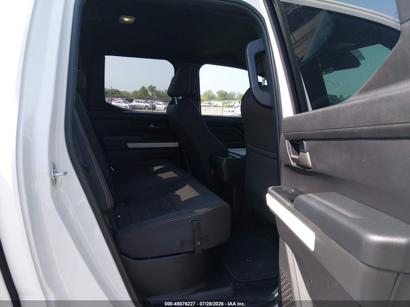 2024 Toyota Tacoma VIN 3TYLB5JN1RT005673 IAAI salvage auction — FRONT END, Enterprise Vehicles Clear Only (Mississippi), sold $16,700 on 2026-08-01 (photo 8)