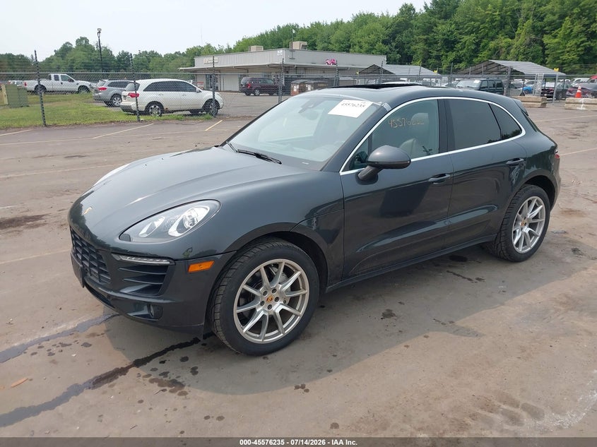 2017 Porsche Macan VIN WP1AB2A56HLB14811 IAAI salvage auction — ROOF, Salvage (Connecticut), sold $5,800 on 2026-07-18 (photo 2)