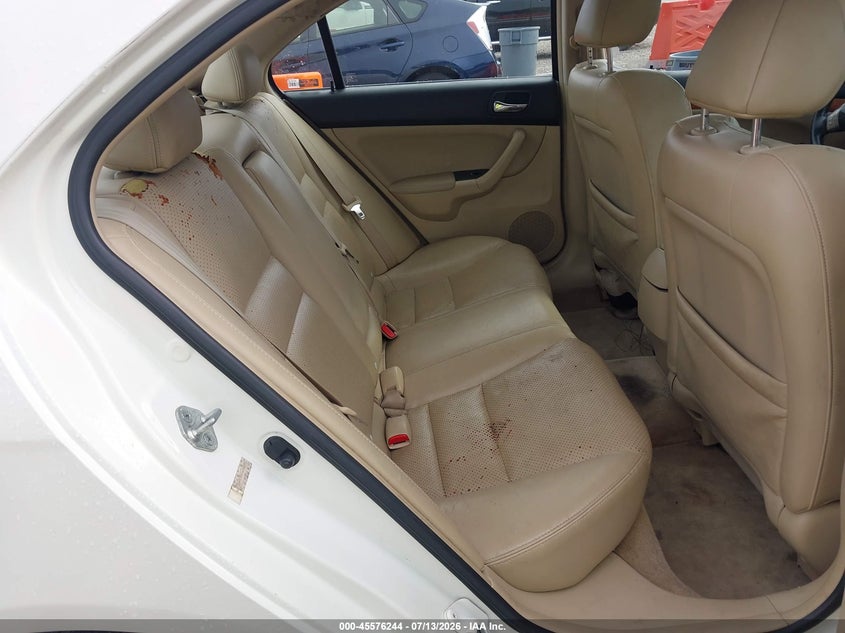 2004 Acura Tsx VIN JH4CL95894C008771 IAAI salvage auction — NORMAL WEAR, Clear-Dealer Only (North Carolina), sold $825 on 2026-07-21 (photo 8)