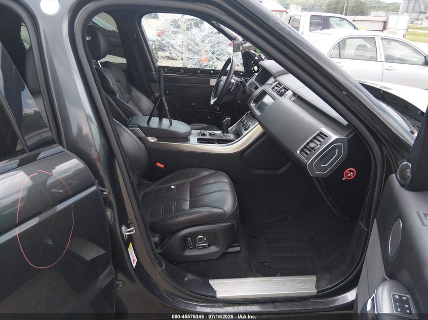 2017 Land rover Range rover sport VIN SALWV2FV4HA126158 IAAI salvage auction — FRONT END, Salvage Title, sold $3,550 on 2026-08-24 (photo 5)
