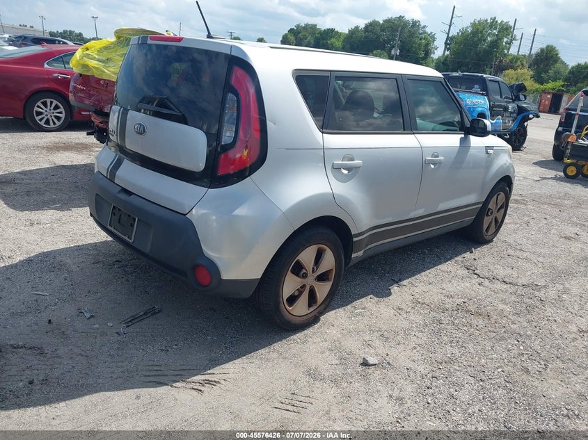 2014 Kia Soul VIN KNDJN2A24E7743034 IAAI salvage auction — NORMAL WEAR, Clear (Florida), sold $625 on 2026-07-22 (photo 4)