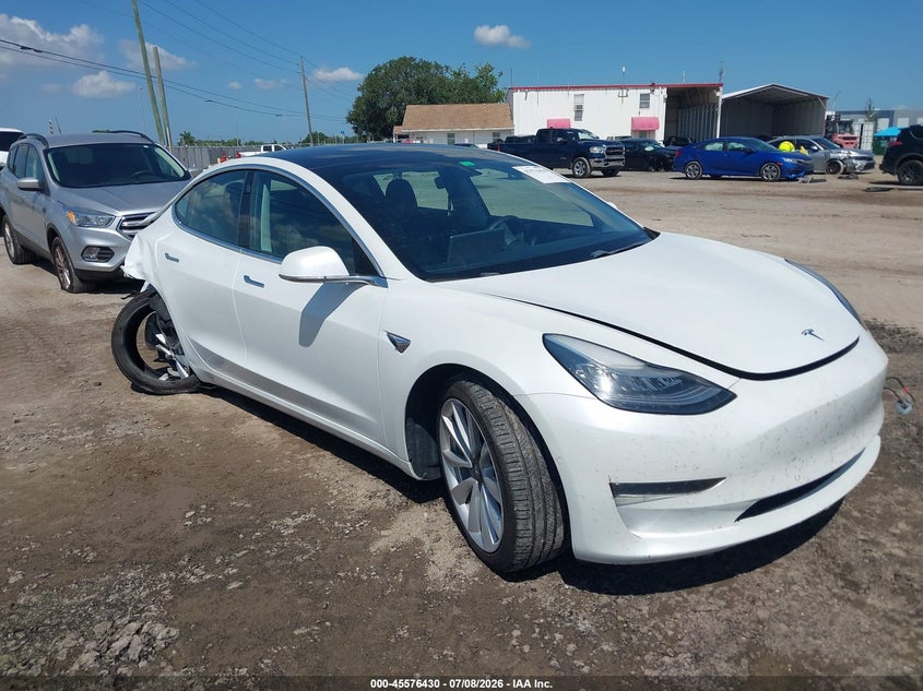 2019 Tesla Model 3 VIN 5YJ3E1EA4KF476570 IAAI salvage auction — FRONT END, Salvage Title, sold $3,650 on 2026-08-02 (photo 1)