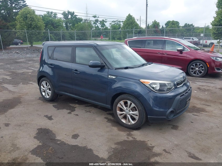 2015 Kia Soul VIN KNDJP3A51F7213034 IAAI salvage auction — SIDE, Salvage Title, sold $1,750 on 2026-07-28 (photo 1)