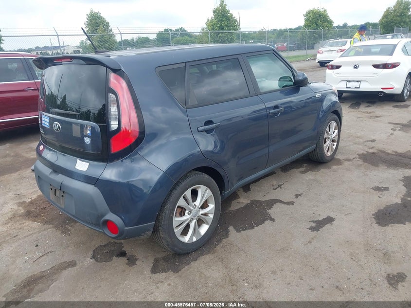 2015 Kia Soul VIN KNDJP3A51F7213034 IAAI salvage auction — SIDE, Salvage Title, sold $1,750 on 2026-07-28 (photo 4)