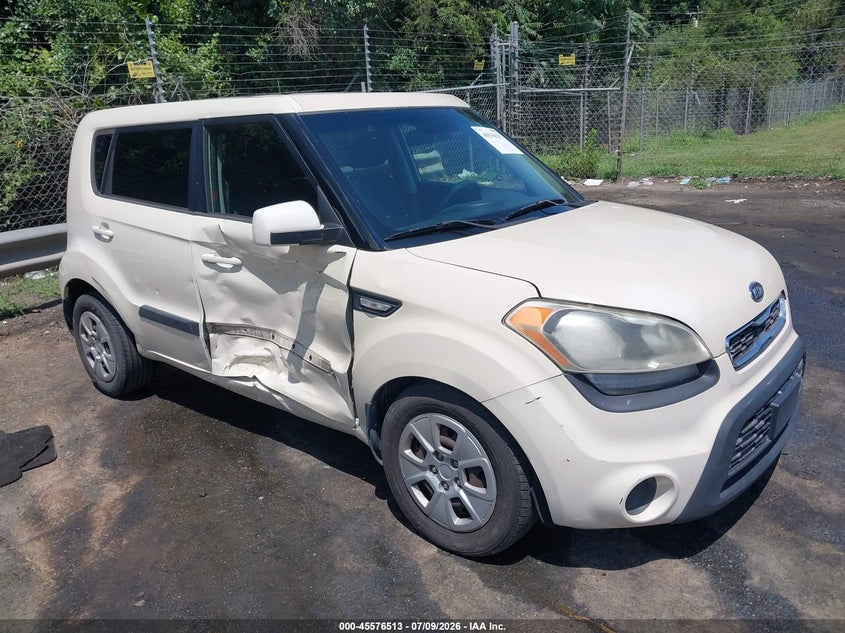 2012 Kia Soul VIN KNDJT2A51C7399742 IAAI salvage auction — NORMAL WEAR, Clear (North Carolina), sold $350 on 2026-07-23 (photo 1)