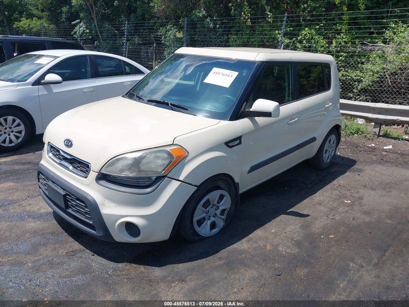 2012 Kia Soul VIN KNDJT2A51C7399742 IAAI salvage auction — NORMAL WEAR, Clear (North Carolina), sold $350 on 2026-07-23 (photo 2)