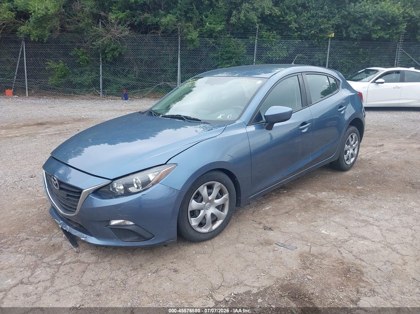 2014 Mazda 3 VIN JM1BM1K76E1133926 IAAI salvage auction — RIGHT FRONT, Salvage (Pennsylvania), sold $900 on 2026-07-24 (photo 2)