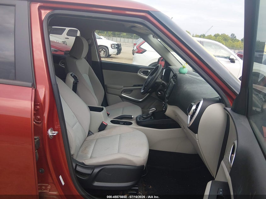2021 Kia Soul VIN KNDJ23AU9M7744713 IAAI salvage auction — REAR END, Salvage (Tennessee), sold $1,050 on 2026-07-22 (photo 5)