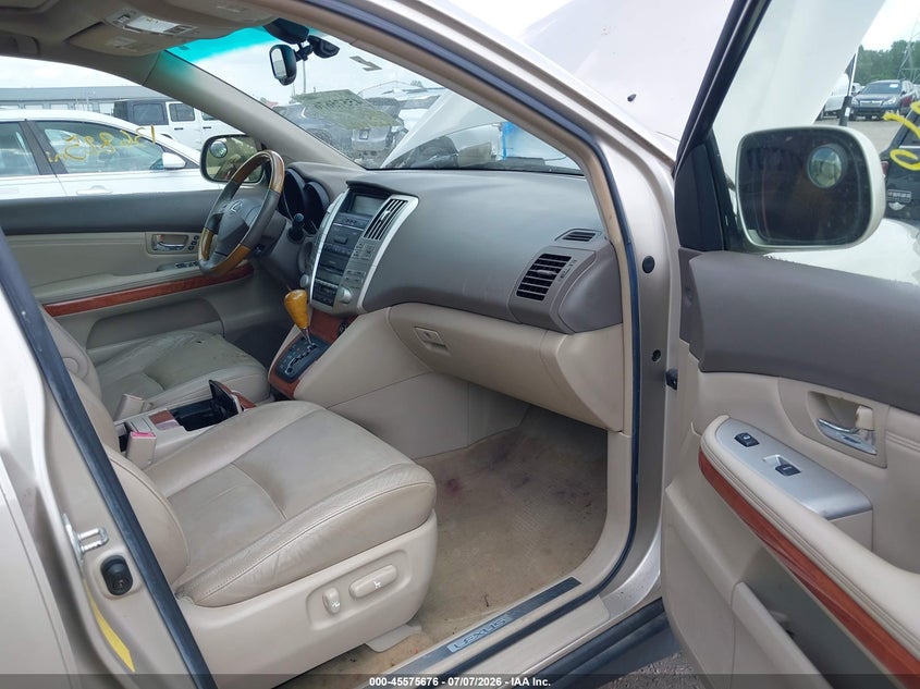 2004 Lexus Rx 330 VIN JTJGA31U040039642 IAAI salvage auction — NORMAL WEAR, Clear (Indiana), sold $725 on 2026-07-15 (photo 5)