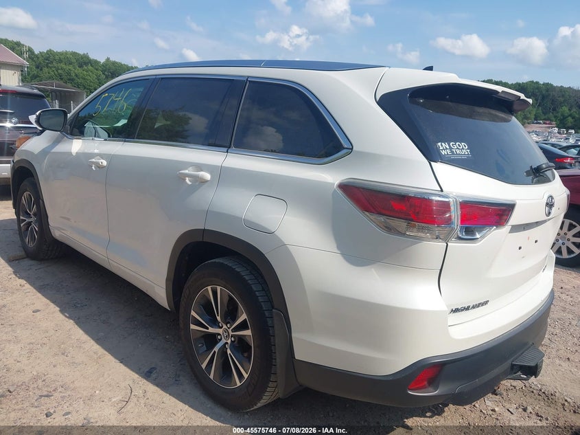 2016 Toyota Highlander VIN 5TDJKRFHXGS506734 IAAI salvage auction — FRONT END, Salvage Title, sold $5,600 on 2026-07-27 (photo 3)