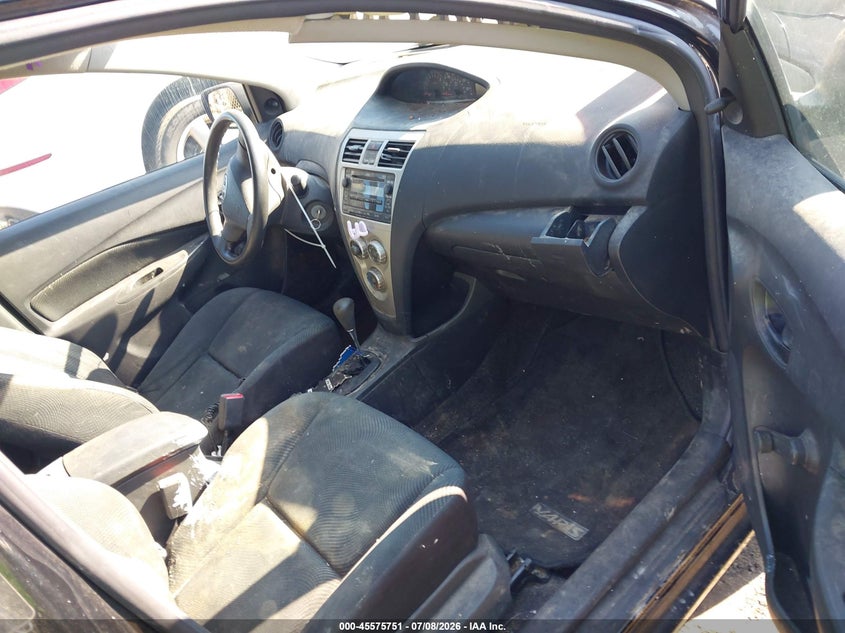 2009 Toyota Yaris VIN JTDBT903591324437 IAAI salvage auction — NORMAL WEAR, Clear (Massachusetts), sold $500 on 2026-07-28 (photo 5)