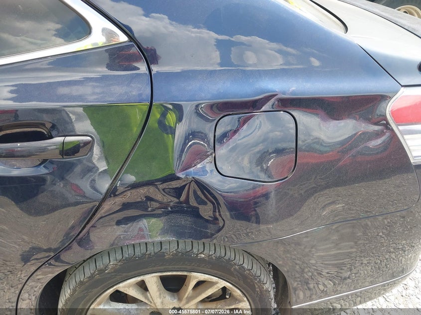 2010 Lexus Hs 250h VIN JTHBB1BA6A2004380 IAAI salvage auction — NORMAL WEAR, Clear (Tennessee), sold $600 on 2026-07-30 (photo 6)