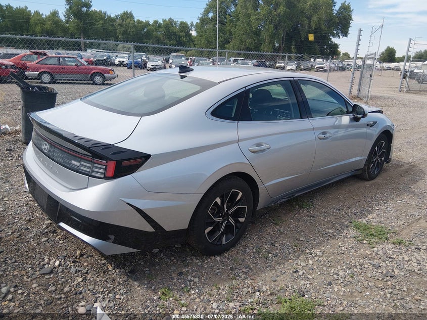 2025 Hyundai Sonata VIN KMHL64JA9SA456789 IAAI salvage auction — FRONT END, Salvage Title, sold $7,900 on 2026-07-09 (photo 4)