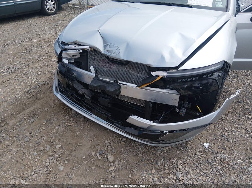 2025 Hyundai Sonata VIN KMHL64JA9SA456789 IAAI salvage auction — FRONT END, Salvage Title, sold $7,900 on 2026-07-09 (photo 6)