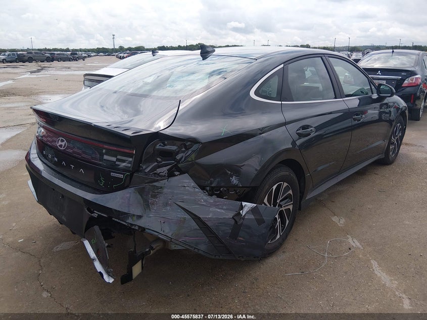 2026 Hyundai Sonata VIN KMHL24JJ6TA164658 IAAI salvage auction — REAR END, Enterprise Vehicles Clear Only (Louisiana), sold $14,700 on 2026-07-20 (photo 4)