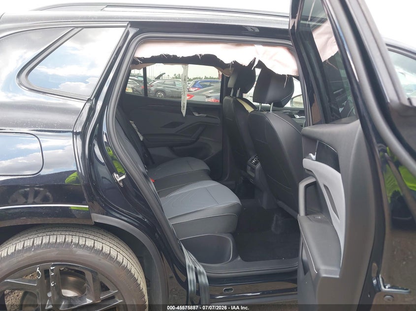 2026 Volkswagen Tiguan VIN 3VVHR7RM9TM094552 IAAI salvage auction — LEFT REAR, Salvage Title, sold $6,400 on 2026-07-23 (photo 8)