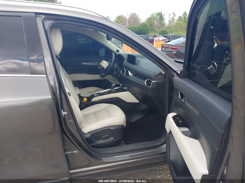 2021 Mazda Cx-5 VIN JM3KFBDM5M1480978 IAAI salvage auction — FRONT END, Clear Claim Paid (Wisconsin), sold $8,600 on 2026-08-02 (photo 5)
