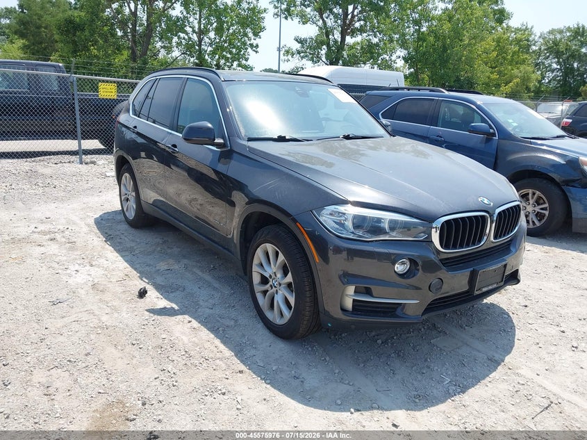 2016 BMW X5 VIN 5UXKR0C56G0U08422 IAAI salvage auction — NORMAL WEAR, Clear (Illinois), sold $2,050 on 2026-07-28 (photo 1)
