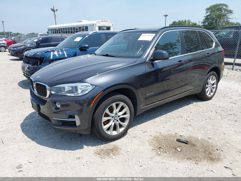 2016 BMW X5 VIN 5UXKR0C56G0U08422 IAAI salvage auction — NORMAL WEAR, Clear (Illinois), sold $2,050 on 2026-07-28 (photo 2)