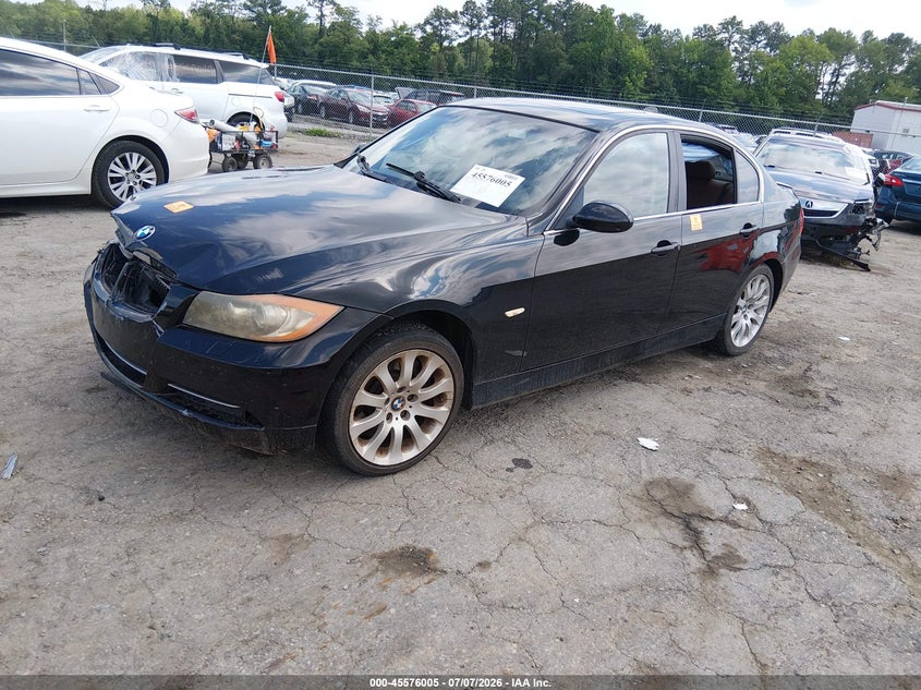 2008 BMW 3 series VIN WBAVD53528A284555 IAAI salvage auction — FRONT END, Clear (Virginia), sold $400 on 2026-08-02 (photo 2)