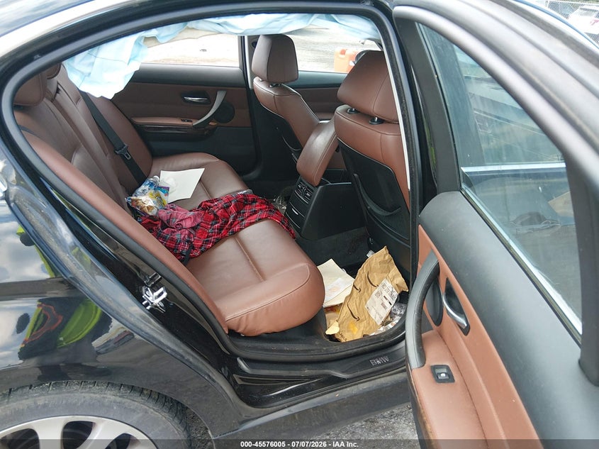 2008 BMW 3 series VIN WBAVD53528A284555 IAAI salvage auction — FRONT END, Clear (Virginia), sold $400 on 2026-08-02 (photo 8)