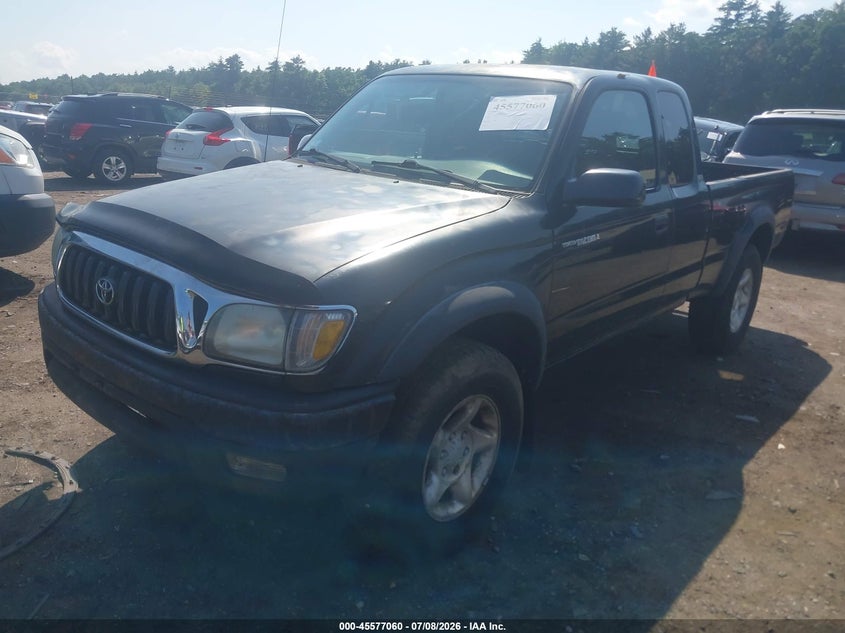 2001 Toyota Tacoma VIN 5TEWN72N01Z860379 IAAI salvage auction — NORMAL WEAR, Clear (Massachusetts), sold $1,425 on 2026-07-24 (photo 2)