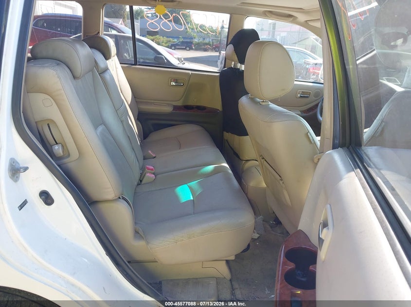 2006 Toyota Highlander hybrid VIN JTEEW21A660007787 IAAI salvage auction — NORMAL WEAR, Enterprise Vehicles Clear Only (Pennsylvania), sold $275 on 2026-07-27 (photo 8)