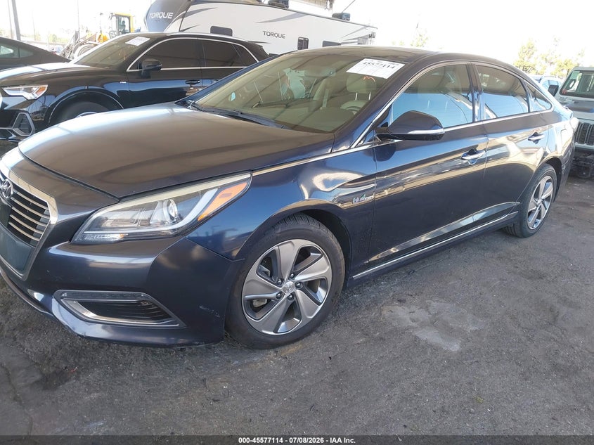 2017 Hyundai Sonata VIN KMHE34L38HA077324 IAAI salvage auction — RIGHT SIDE, Salvage (California), sold $500 on 2026-07-28 (photo 2)