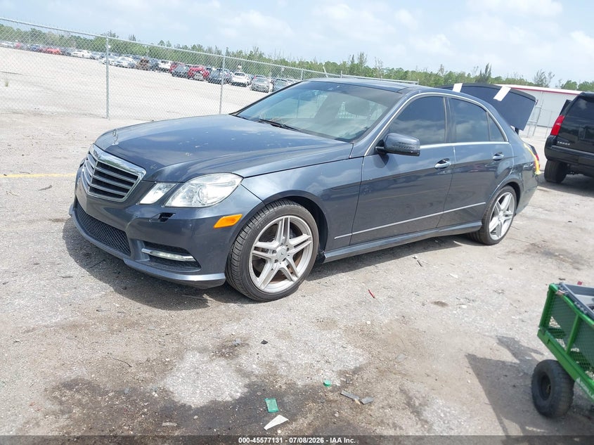2012 Mercedes-benz E-klasse VIN WDDHF5KB1CA519303 IAAI salvage auction — REAR END, Rebuildable (Florida), sold $1,050 on 2026-07-20 (photo 2)