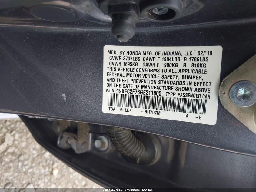 2016 Honda Civic VIN 19XFC2F76GE211805 IAAI salvage auction — REAR END, Salvage (Virginia), sold $25 on 2026-08-26 (photo 9)
