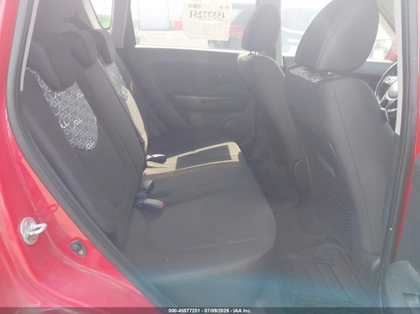 2010 Kia Soul VIN KNDJT2A21A7039230 IAAI salvage auction — NORMAL WEAR, Clear (Pennsylvania), sold $25 on 2026-07-14 (photo 8)