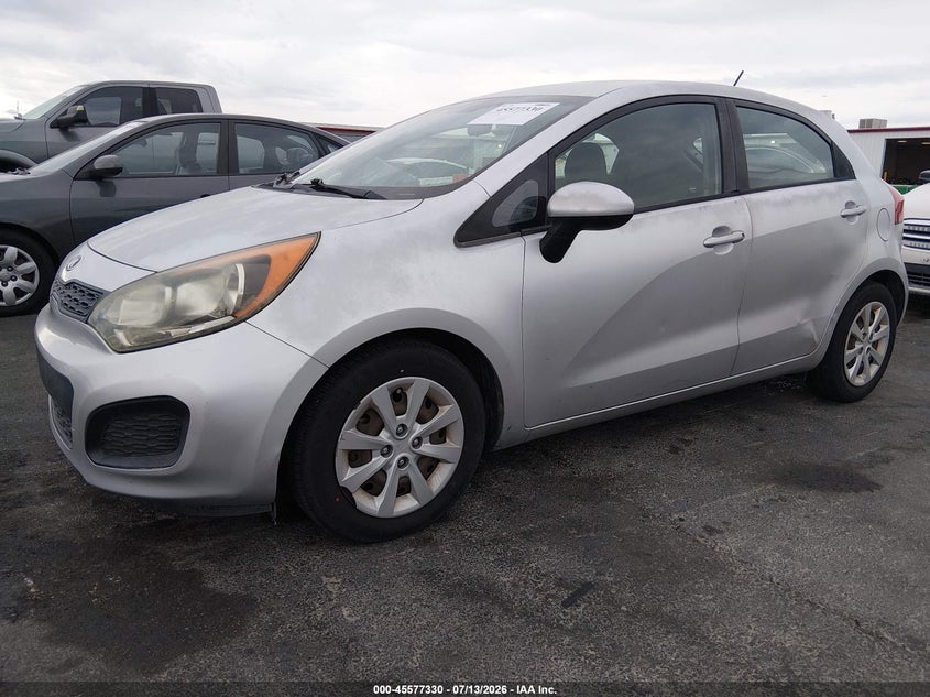 2015 Kia Rio VIN KNADM5A37F6509808 IAAI salvage auction — NORMAL WEAR, Clear (California), sold $600 on 2026-07-24 (photo 2)