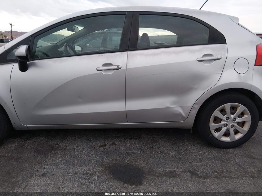 2015 Kia Rio VIN KNADM5A37F6509808 IAAI salvage auction — NORMAL WEAR, Clear (California), sold $600 on 2026-07-24 (photo 6)