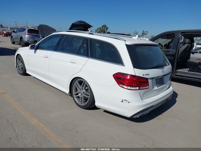 2015 Mercedes-benz E-klasse VIN WDDHH8JB5FB112208 IAAI salvage auction — RIGHT SIDE, Wait Title, sold $3,850 on 2026-08-05 (photo 3)