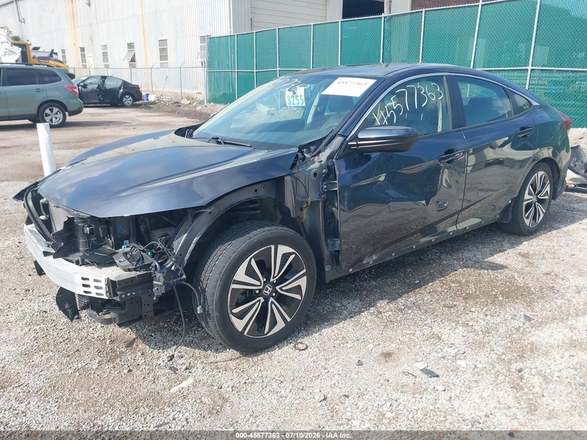 2018 Honda Civic VIN JHMFC1F79JX019584 IAAI salvage auction — SIDE, Salvage (Indiana), sold $3,950 on 2026-07-28 (photo 2)