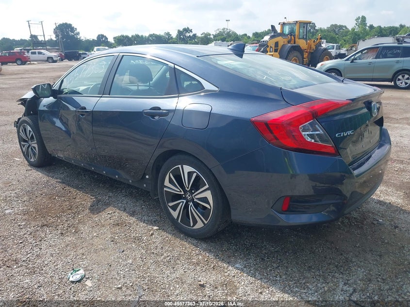 2018 Honda Civic VIN JHMFC1F79JX019584 IAAI salvage auction — SIDE, Salvage (Indiana), sold $3,950 on 2026-07-28 (photo 3)