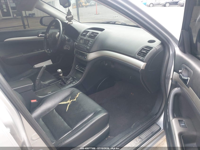 2004 Acura Tsx VIN JH4CL95844C008208 IAAI salvage auction — REAR END, Salvage (Connecticut), sold $825 on 2026-07-16 (photo 5)