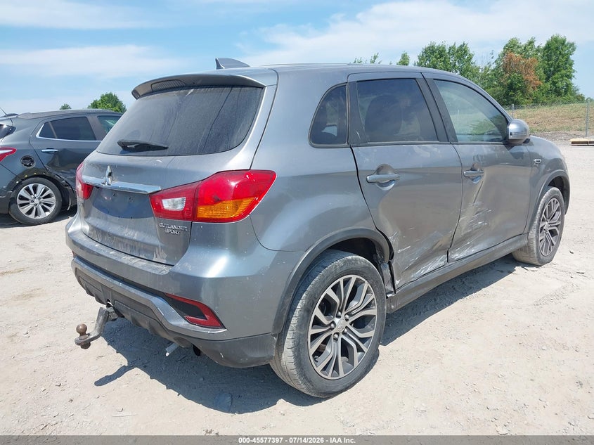 2019 Mitsubishi Outlander VIN JA4AP3AU6KU023680 IAAI salvage auction — SIDE, Wait Title, sold $2,350 on 2026-07-30 (photo 4)