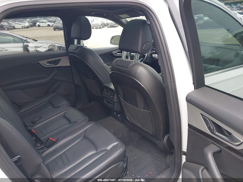 2019 Audi Q7 VIN WA1LHAF7XKD043038 IAAI salvage auction — FRONT END, Mv-907A (New York), sold $7,000 on 2026-07-28 (photo 8)