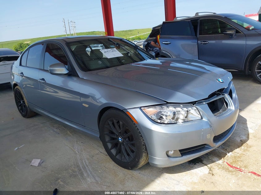 2011 BMW 3 series VIN WBAPH7C58BE675217 IAAI salvage auction — LEFT FRONT, Rebuildable (Florida), sold $25 on 2026-07-28 (photo 1)