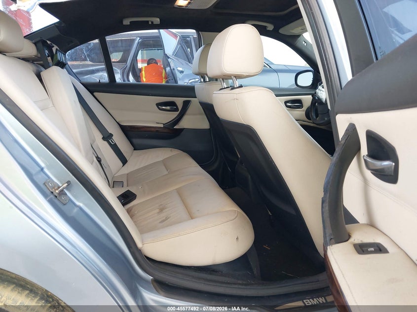 2011 BMW 3 series VIN WBAPH7C58BE675217 IAAI salvage auction — LEFT FRONT, Rebuildable (Florida), sold $25 on 2026-07-28 (photo 8)
