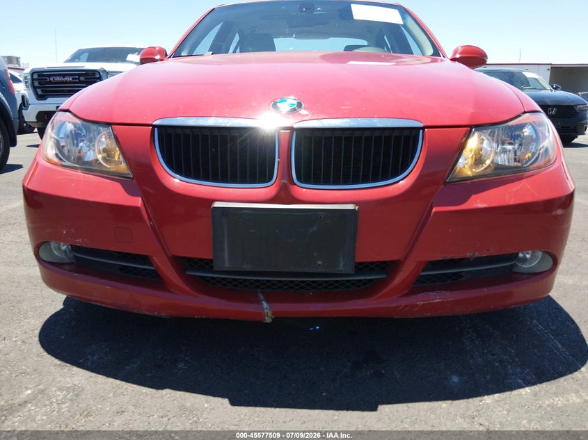 2008 BMW 3er VIN WBAVC53568FZ83015 IAAI salvage auction — NORMAL WEAR, Clear (Washington), sold $425 on 2026-07-31 (photo 6)