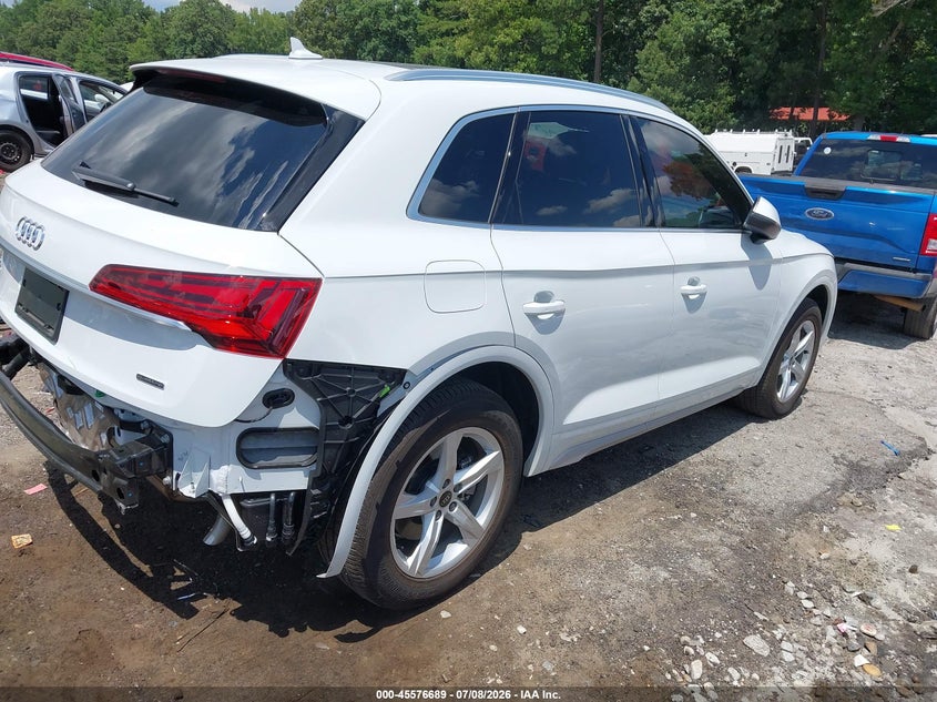 2024 Audi Q5 VIN WA1ABAFY9R2150895 IAAI salvage auction — REAR END, Salvage Title, sold $18,100 on 2026-09-09 (photo 4)