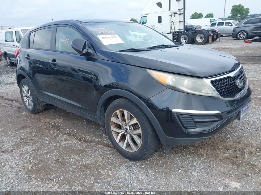 2014 Kia Sportage VIN KNDPB3AC2E7662325 IAAI salvage auction — LEFT FRONT, Salvage (Pennsylvania), sold $1,400 on 2026-07-29 (photo 1)